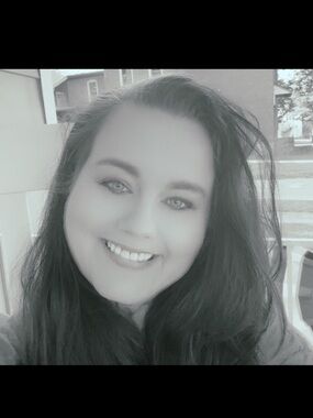 Meet your Posher, Deanna